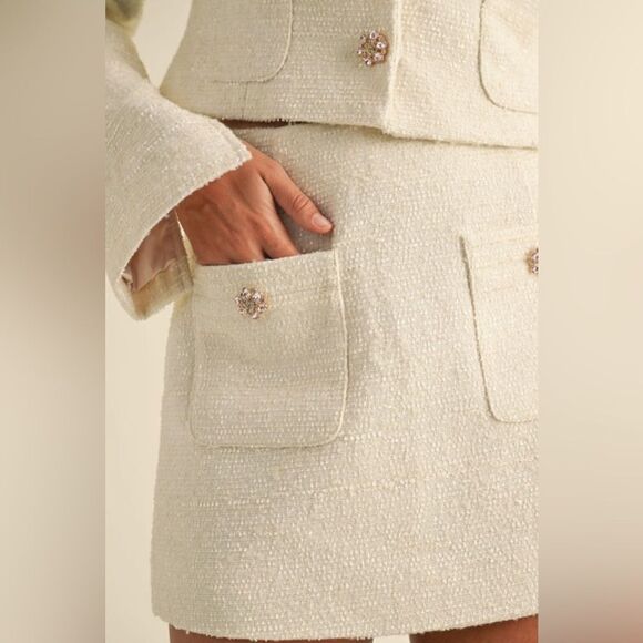 952. TWEED SKIRT AND JACKET SET WITH JEWEL BUTTONS!! - Picture 11 of 12
